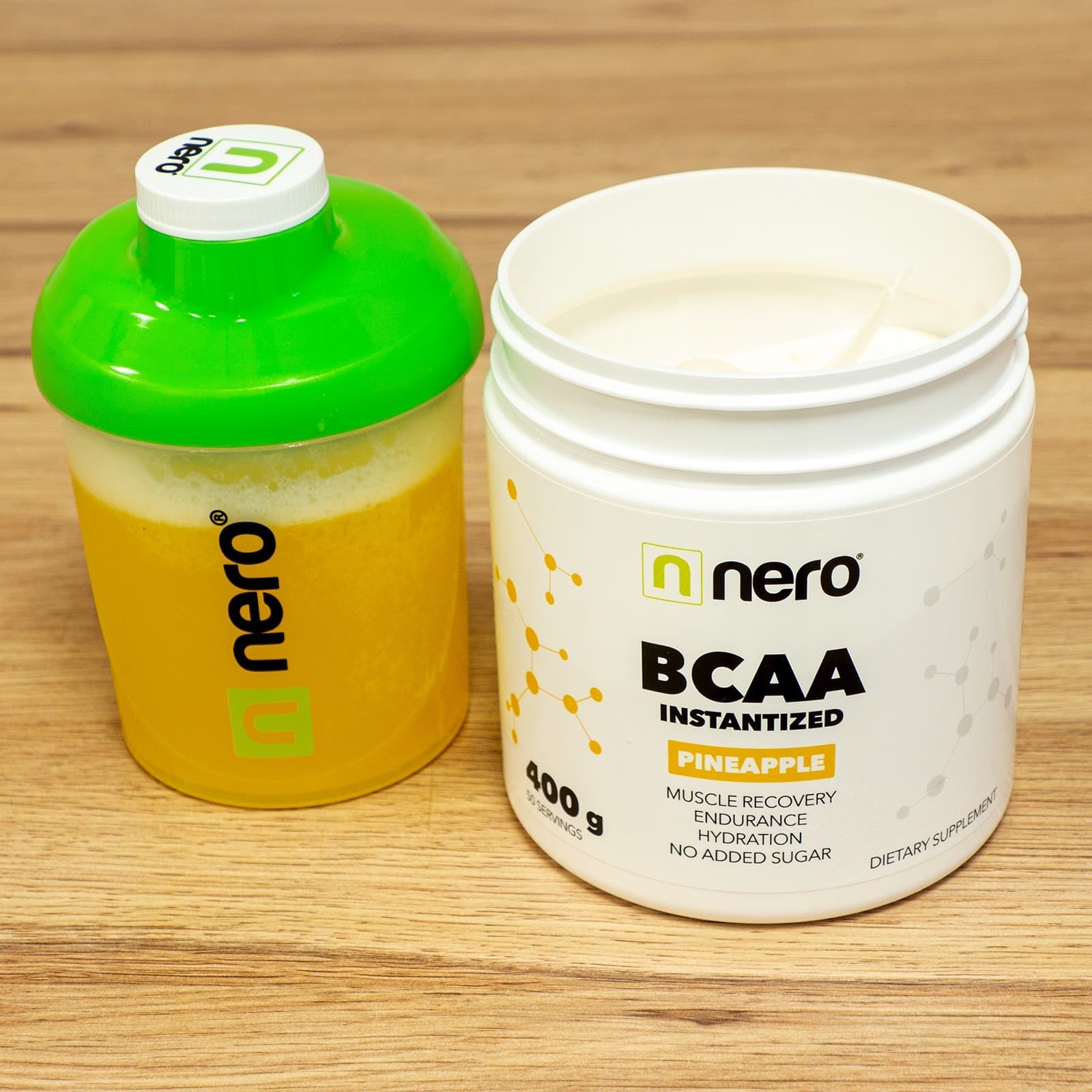Instantní aminokyseliny Nero BCAA Ananas 400 g / 50 porcí - náhled 3
